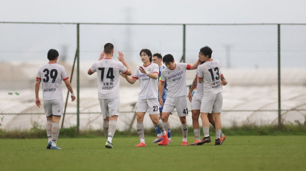 gangwon_fc_475271607_18386950777106478_4652055283801507252_n.jpg